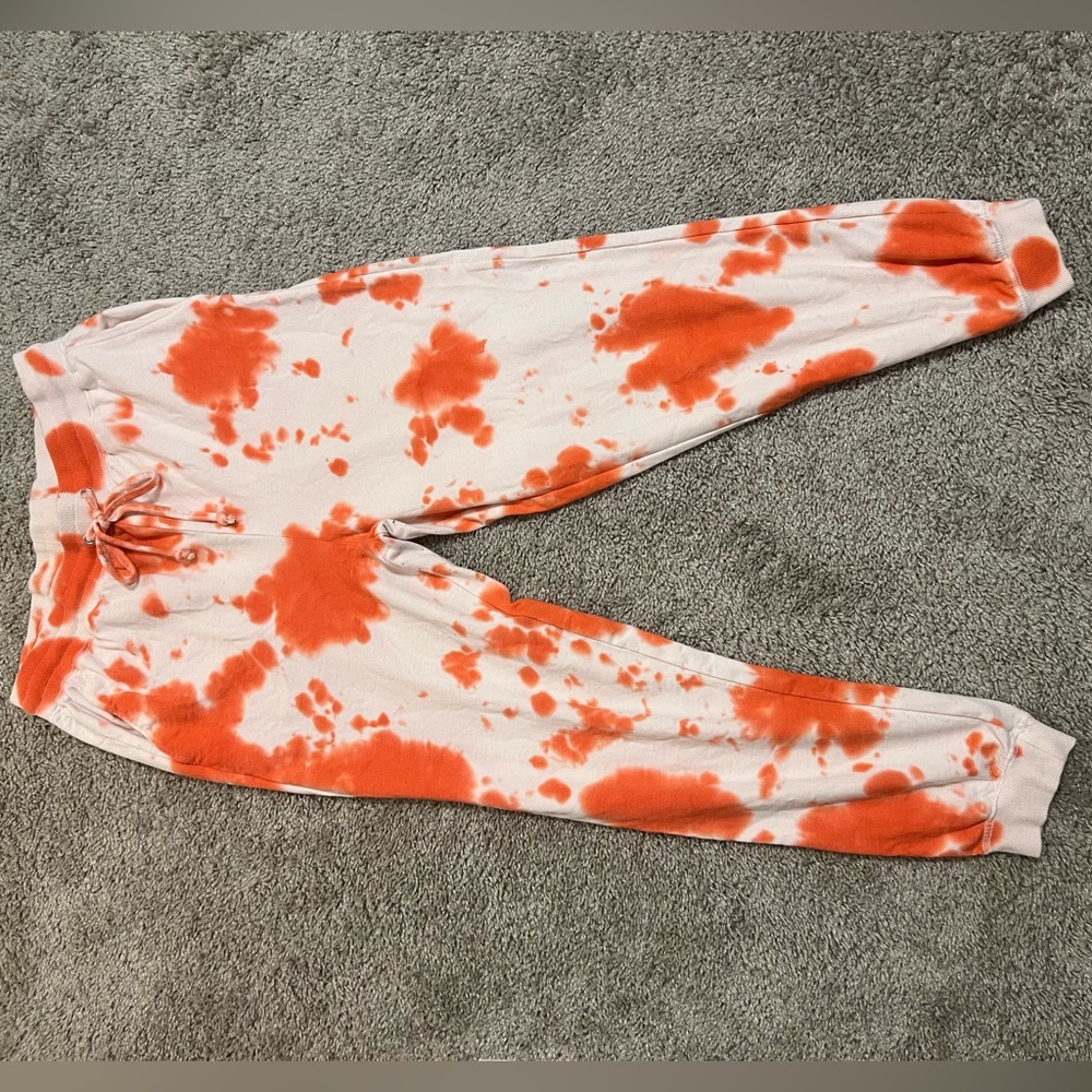 super cute tye dye sweatpants